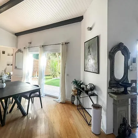 Charmante Maison Avec Piscine * Лагор